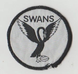 SWANS DISTRICTS FOOTBALL CLUB   SWANS     SUPPORTERS  PATCH  NEW Size7cm  Diam - Imagen 1 de 2
