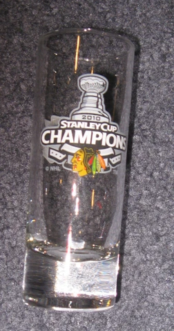 CHICAGO BLACKHAWKS 2010 STANLEY CUP CHAMPS champions SHOT GLASS clear 4 in Cover