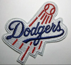 Los Angeles Dodgers ~ gestickter Aufnäher ~ zum Aufbügeln ~ (3 5/8" x 3 3/8") ~ KOSTENLOSER US-Versand - Bild 1 von 2