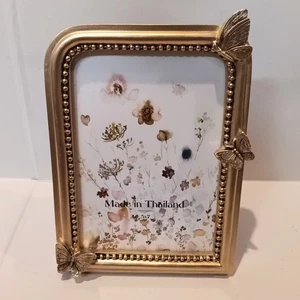 Gold Butterfly Resin Picture Frame-5"x7"-Rounded Edge-Velvet Back-Easel-NEW - Picture 1 of 10