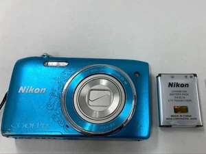 Nikon Coolpix S3500 20.0MP 7.0x Zoom Compact Digital Camera blue JAPAN - Picture 1 of 7