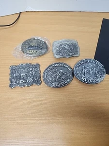 Gürtelschnallen 1981, 1986, 1987, 1988, 1989 Neu Hesston Rodeo - Bild 1 von 16