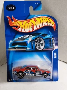 Hot Wheels 2003 - #214 VAIRY 8 - The FUZZ Roll Patrol retro - rojo - 57179 - Imagen 1 de 12