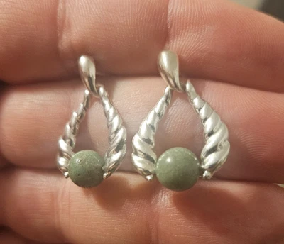 NOVO Brincos Carolyn Pollack -Sterling Rolling Green Turquesa Bead Pendurado Post - Imagem 1 de 4