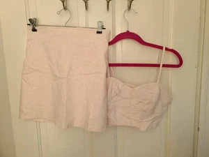 Altar'd State Women 2 Set Pink & White Crop top tank (s )w/ mini skirt (m)... - Picture 1 of 11