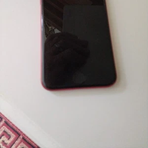 Iphone 8 plus 64GB Red Unlocked Mint A+ Condition - Zdjęcie 1 z 3