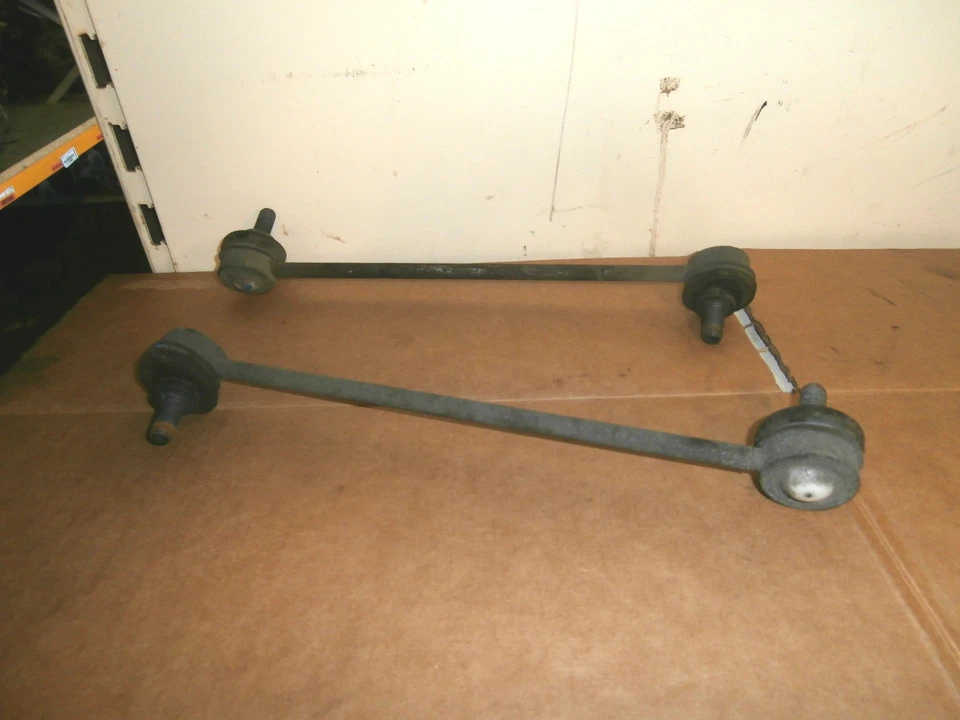 VW VOLKSWAGEN FOX 2011 PAR DE BRAZOS DE ESLABÓN DE CAÍDA BARRA ANTIVUELCO Foto 1 de 1