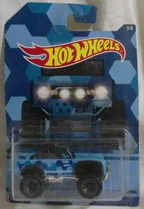 Modellino pressofuso Ford Bronco scala 1:64 personalizzato da Hot Wheels - Foto 1 di 6