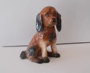 Estatuilla alta marrón sentada tipo perro de spaniel 7,5 pulgadas de alto - Imagen 1 de 5