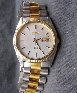 Men's SEIKO Two-Tone Water-Resistant Watch w/ New Battery - Works Great! - Picture 1 of 6