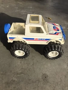 Vintage Tonka CAR QUEST Truck Pressed Steel & Plastic Nice Used Condition - Picture 1 of 7