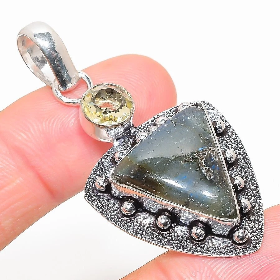 Natural Labradorite Gemstone 925 Sterling Silver Jewelry Pendant Size 2" - Image 1 of 1