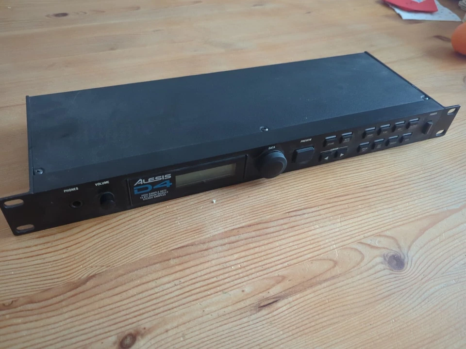 ALESIS D4 - Bild 1 von 3