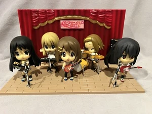 K-ON!! Banpresto Band & Bühnenset sehr selten 2011 5 Figuren & Equipment  - Bild 1 von 20