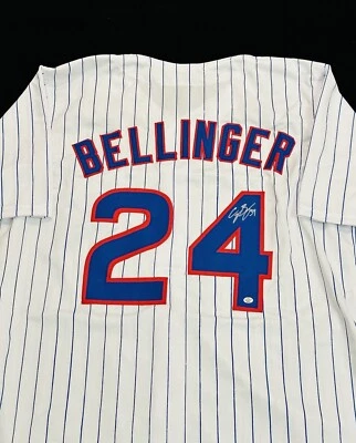 Camiseta de béisbol firmada por Cody Bellinger de los Chicago Cubs con certificado de autenticidad Foto 1 de 4