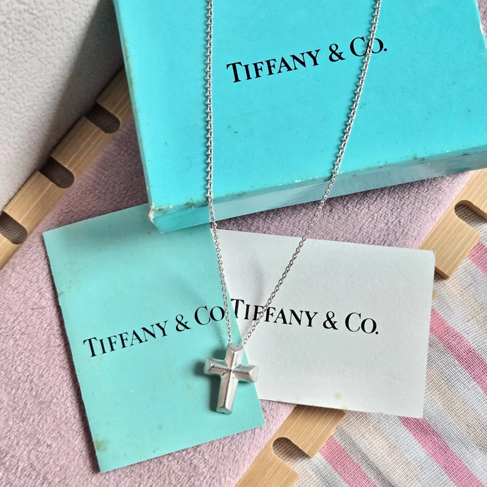 Authentic Tiffany & Co. Cross w/ 4 heart edges Paloma Picasso Silver925 Necklace - Image 1 of 4