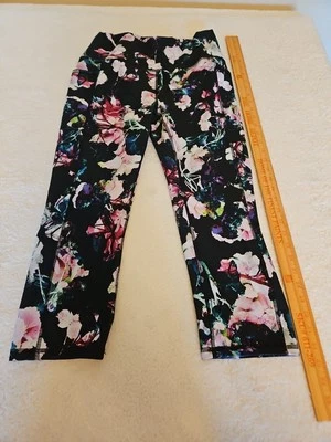 RBX Women's Navy Floral Capri Athletic Leggings Sz XL Yoga Walking Palates - Image 1 of 4