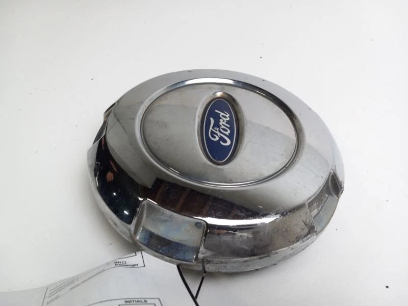2004 FORD EXPEDITION 237K WHEEL CENTER RIM CAP 47619 - Image 1 of 4