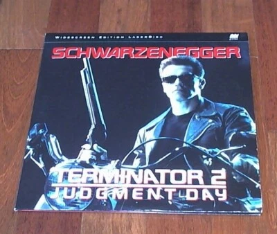 Terminator 2 Judgment Day Widescreen Edition  Laser Disc LD Laserdisc - Image 1 of 4