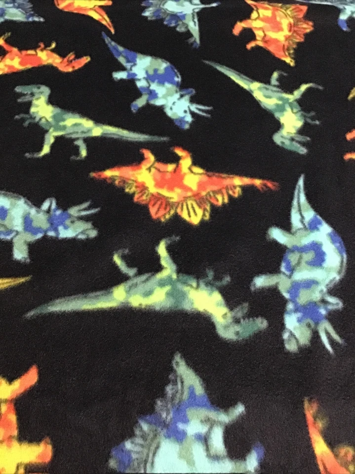 Manta polar de fondo negro Dinosaurios 60 X 69 Foto 1 de 1