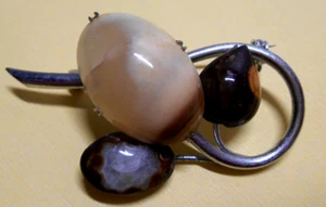 Vintage Silvertone Cabochon Stone Pin Brooch 2” - Picture 1 of 8