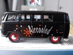 Lledo Classic Collection Volkswagen T.1. Black Bus Aircooled Scale 1:50. - Picture 1 of 11