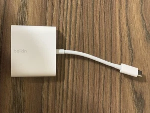 Belkin 100W PD Usb-C Power And Data Splitter, Dual Port Hub With 1 X Usb-C 3.2 G - Picture 1 of 4