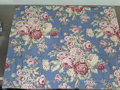 Eddie Bauer Pair of New Standard Pillow Shams-Blue/Red Roses-Cotton-Gorgeous! - Image 1 of 4