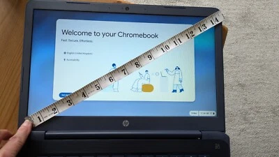 google chromebook laptop.  perfect working order.   - Image 1 of 4
