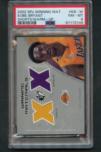 2002 SPx MATERIALI VINCENTI KOBE BRYANT #KB-W TOPPE PSA 8 COME NUOVE - Foto 1 di 2