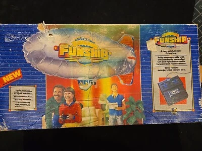 VTG Nos Qualatex Fantastic Flying Funship  - Image 1 of 4