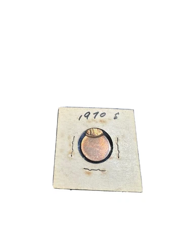 1970’s Major Error Lincoln Penny Off Center Strike US Error Coin Miss Struck Cover