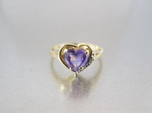 Anello bicolore ametista a forma di cuore a piombo 10K. Taglia 5,25 - Foto 1 di 8