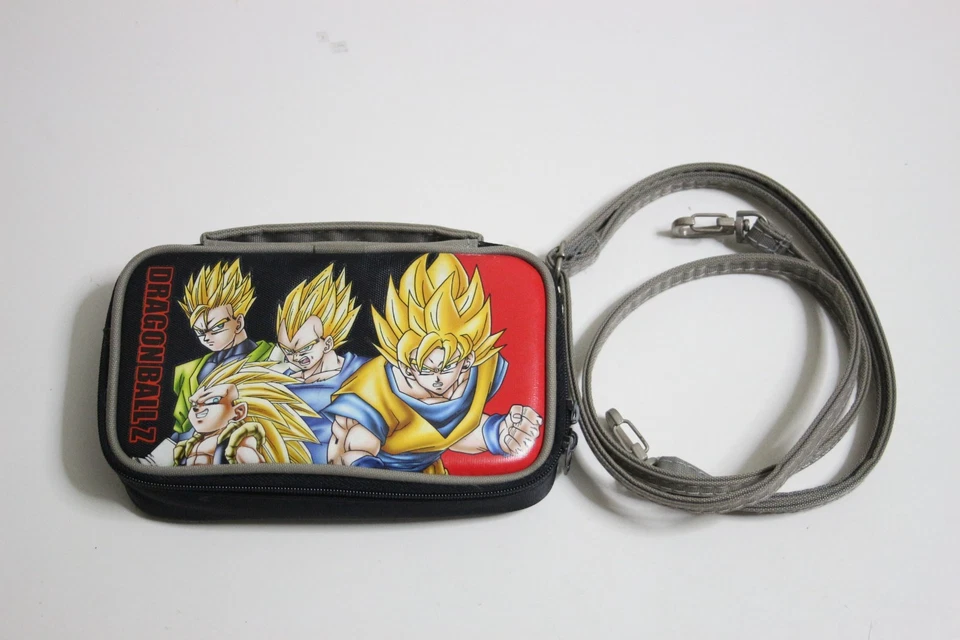 Estuche de Transporte Dragon Ball Z Super Saiyan para Nintendo 3DS o DS Lite con Correa Foto 1 de 4