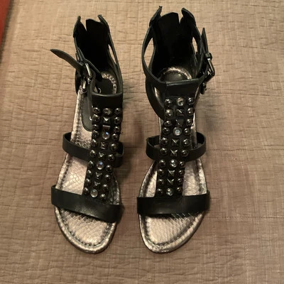 Sandalias Foto 1 de 3