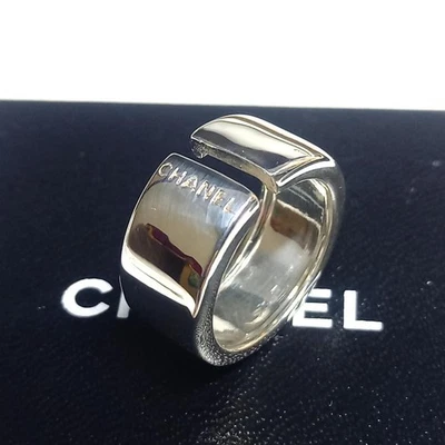 Anillo CHANEL Banda Ancha Logo Plata de Ley 925 Acabado Pulido JP12 Diseño Pesado Foto 1 de 4