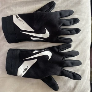 Nike Black Gloves. Uk Size Small. Brand New Never Worn. No Tag. - Picture 1 of 3