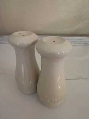 Salero y pimentero de gres Le Creuset Foto 1 de 4