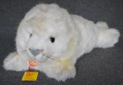 LIFETIME COLLECTION STEIFF TEDDY BEARS ANIMALS: LARGE WHITE SEAL ROBBY (1179/04) - Image 1 of 4