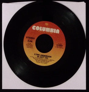 LYNN ANDERSON HE AIN'T YOU/IT'S YOUR LOVE THAT KEEPS ME GOING VYNL 45 VG 47-11 - Picture 1 of 2