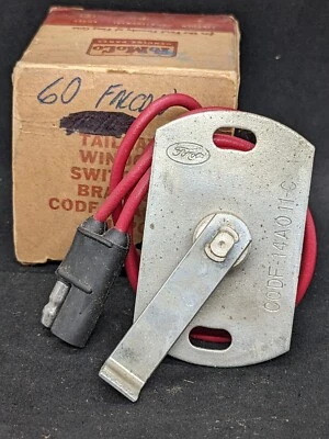NOS 1960 FORD FALCON STATION WAGON TAILGATE WINDOW LIMIT SWITCH C0DF-14A011C - Image 1 of 4