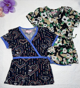 Lot of 2 Koi by Kelly Peterson Women's Foral Patterned Scrub Tops; Sz S