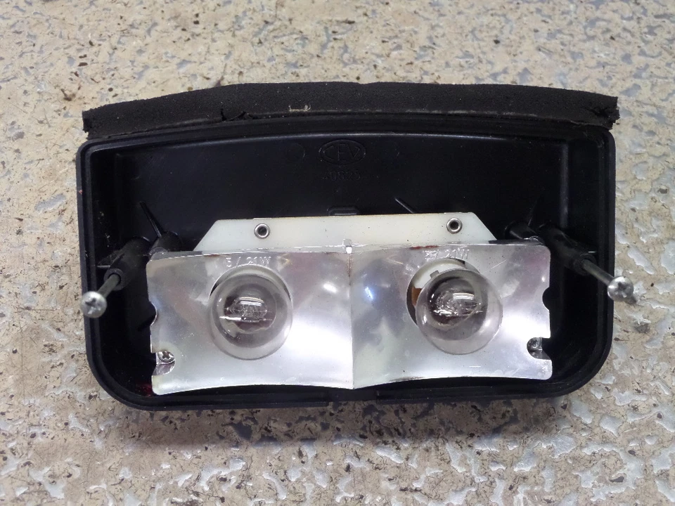 Triumph Trident 900 1996 luz trasera/freno Foto 1 de 1