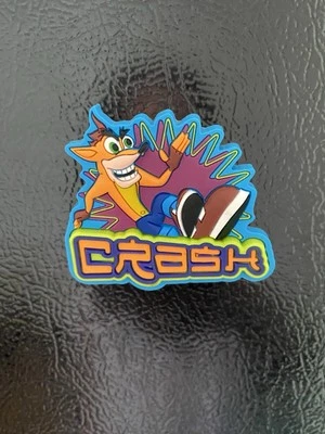 Магнит на холодильник Crash Bandicoot Universal Applause редкий - Изображение 1 из 2