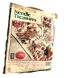 Stitchery Needle Treasures Winter Wildlife Bell Pull Sealed in Package VTG - Picture 1 of 6