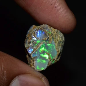 Ópalo seco áspero 15,90 quilates natural etíope Welo ópalo crudo ópalo de fuego piedra preciosa - Imagen 1 de 4