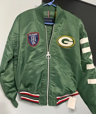 Jaqueta pequena feminina Tommy Hilfiger Greenbay Packers por G III Apparel - Imagem 1 de 4