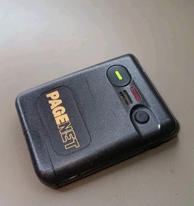 Vintage Motorola Page Net Pager Black Tested Works Powers On Pre-Owned - Zdjęcie 1 z 15