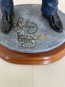Neu im Karton Richard Petty 9" Figur Figur Figur Sammlerstücke 2001 Nascar - Bild 1 von 13