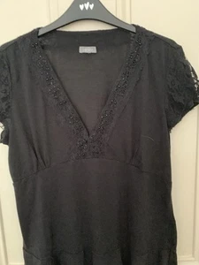 Peruna Ladies Size 14 Top With Lace And Embroidered Beads - Picture 1 of 10
